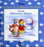 Front cover of Pooh Welcomes Winter by Kathleen Weidner Zoehfeld