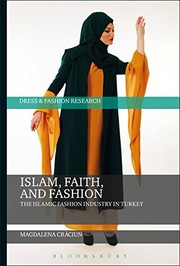 Front cover of Islam, Faith, and Fashion by Magdalena Craciun