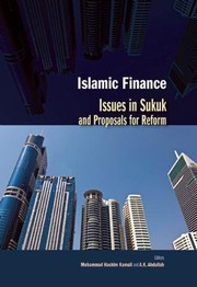Cover of Islamic Finance by Mohammad Hashim Kamali