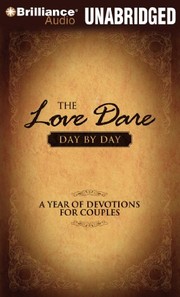 Front cover of The Love Dare Day by Day by Stephen Kendrick