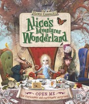 Front cover of Lewis Carroll's Alice's Adventures in Wonderland by Harriet Castor