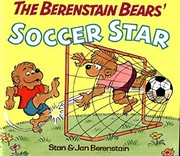Front cover of The Berenstain Bears' Soccer Star by Stan Berenstain